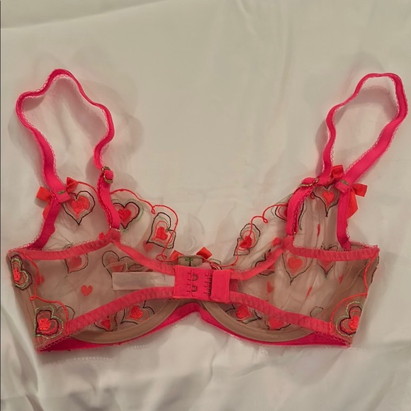 Agent Provocateur Pink and Red Lace Bra - Picture 5 of 6